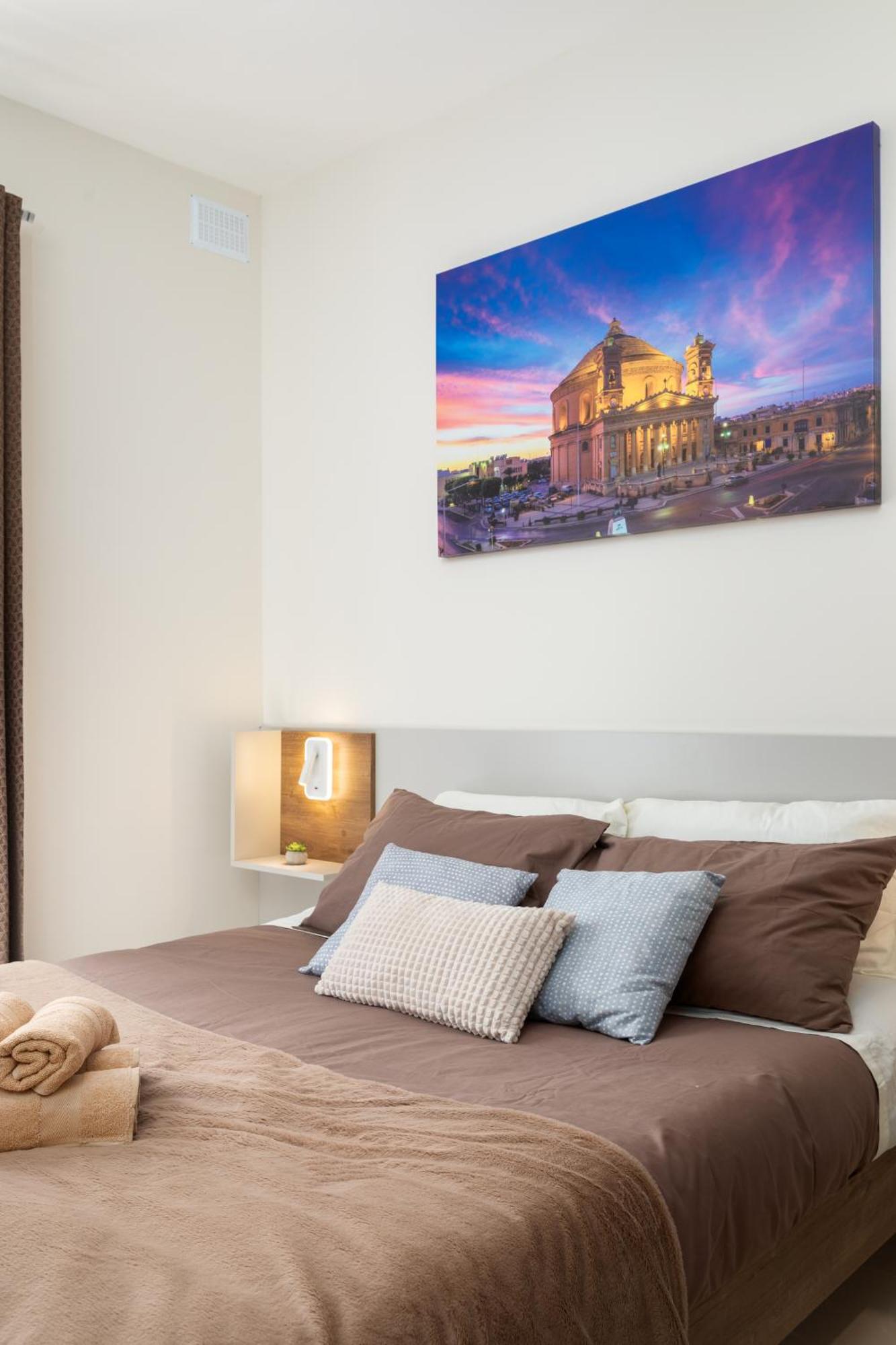 Edka Suites - Modern Sunlit 2Bd Apartments With Balconies - Close To Sliema Promenade, St Julian'S & St Georges Bay Gzira Экстерьер фото