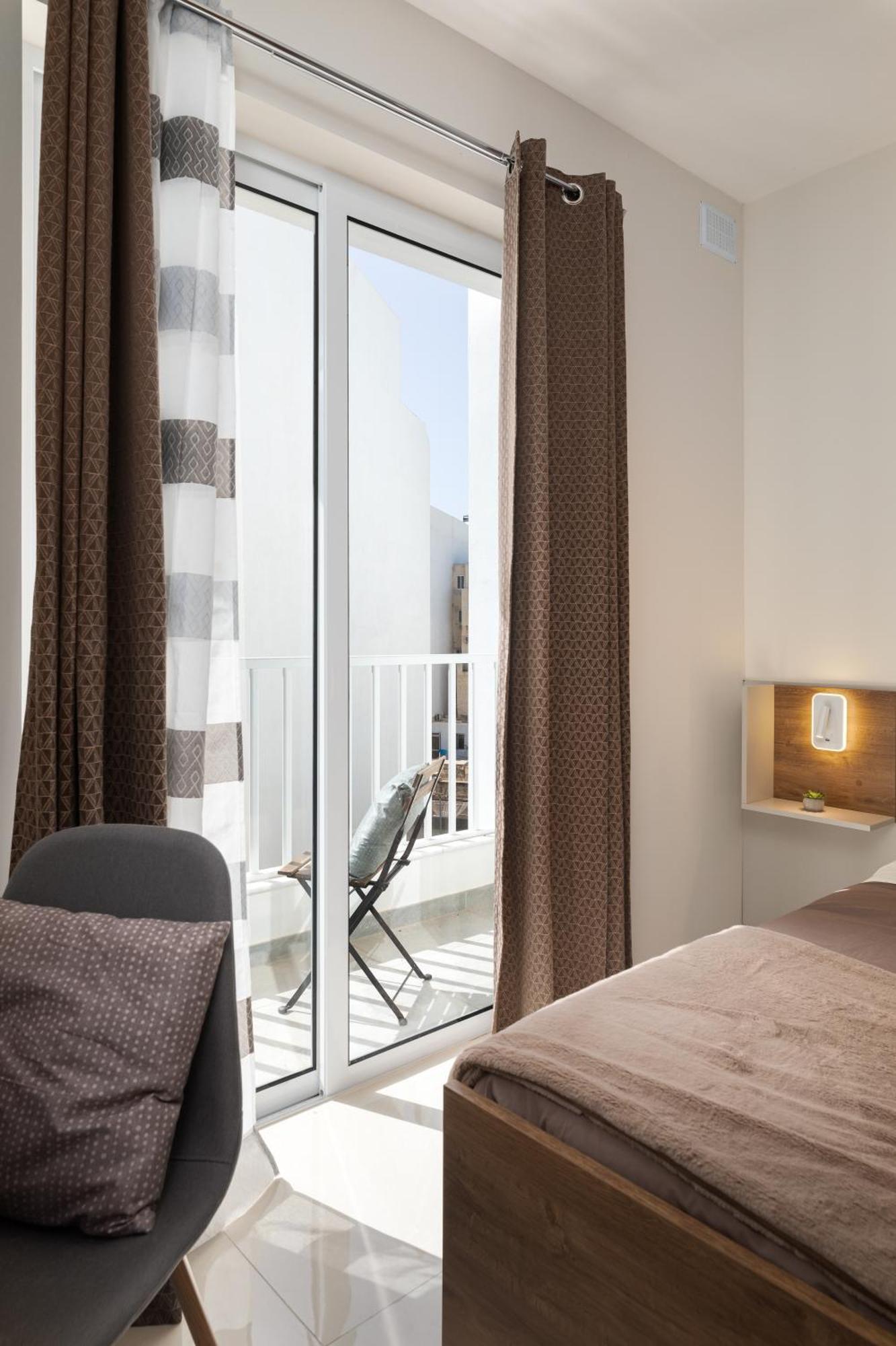 Edka Suites - Modern Sunlit 2Bd Apartments With Balconies - Close To Sliema Promenade, St Julian'S & St Georges Bay Gzira Экстерьер фото