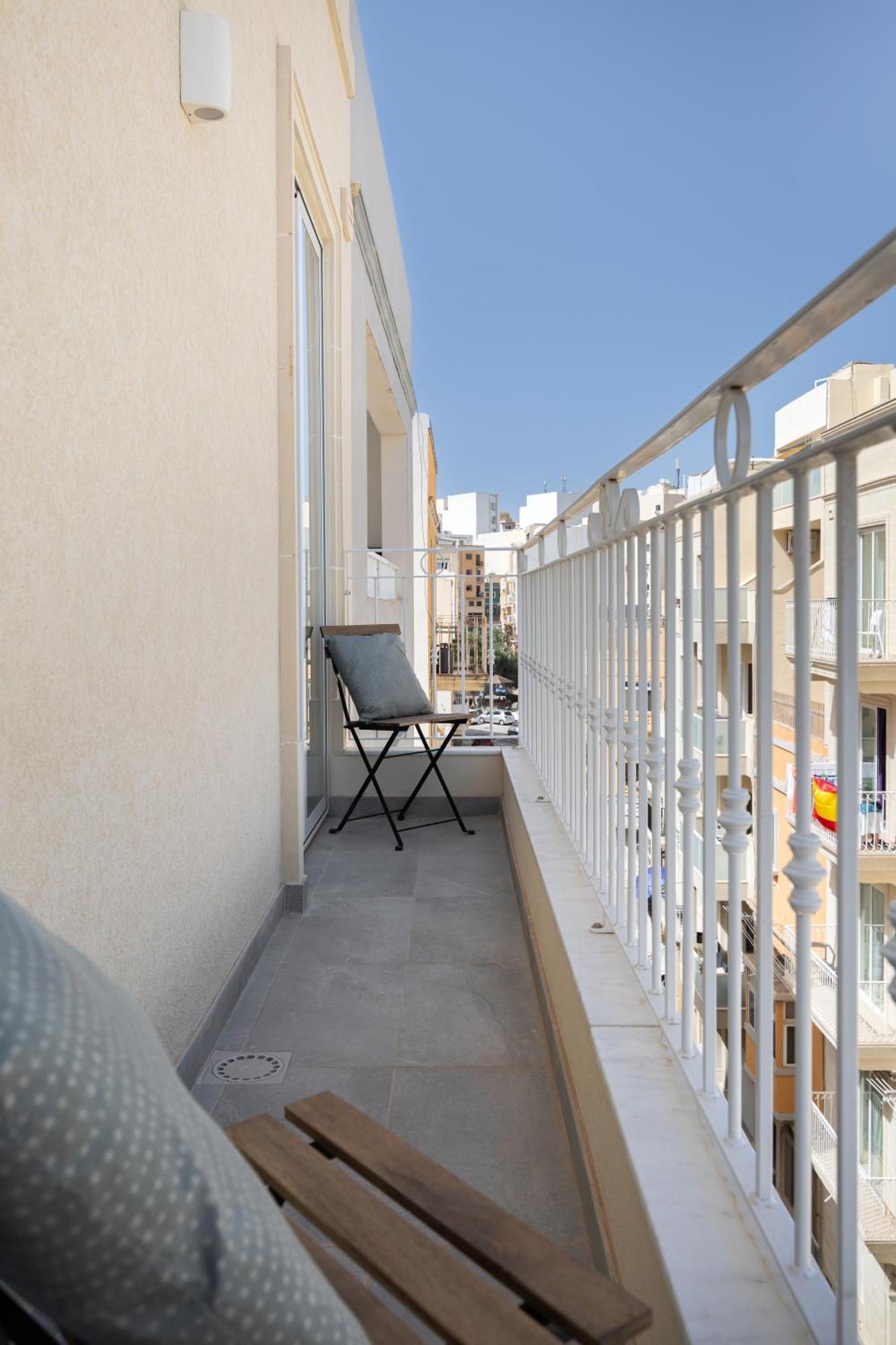 Edka Suites - Modern Sunlit 2Bd Apartments With Balconies - Close To Sliema Promenade, St Julian'S & St Georges Bay Gzira Экстерьер фото
