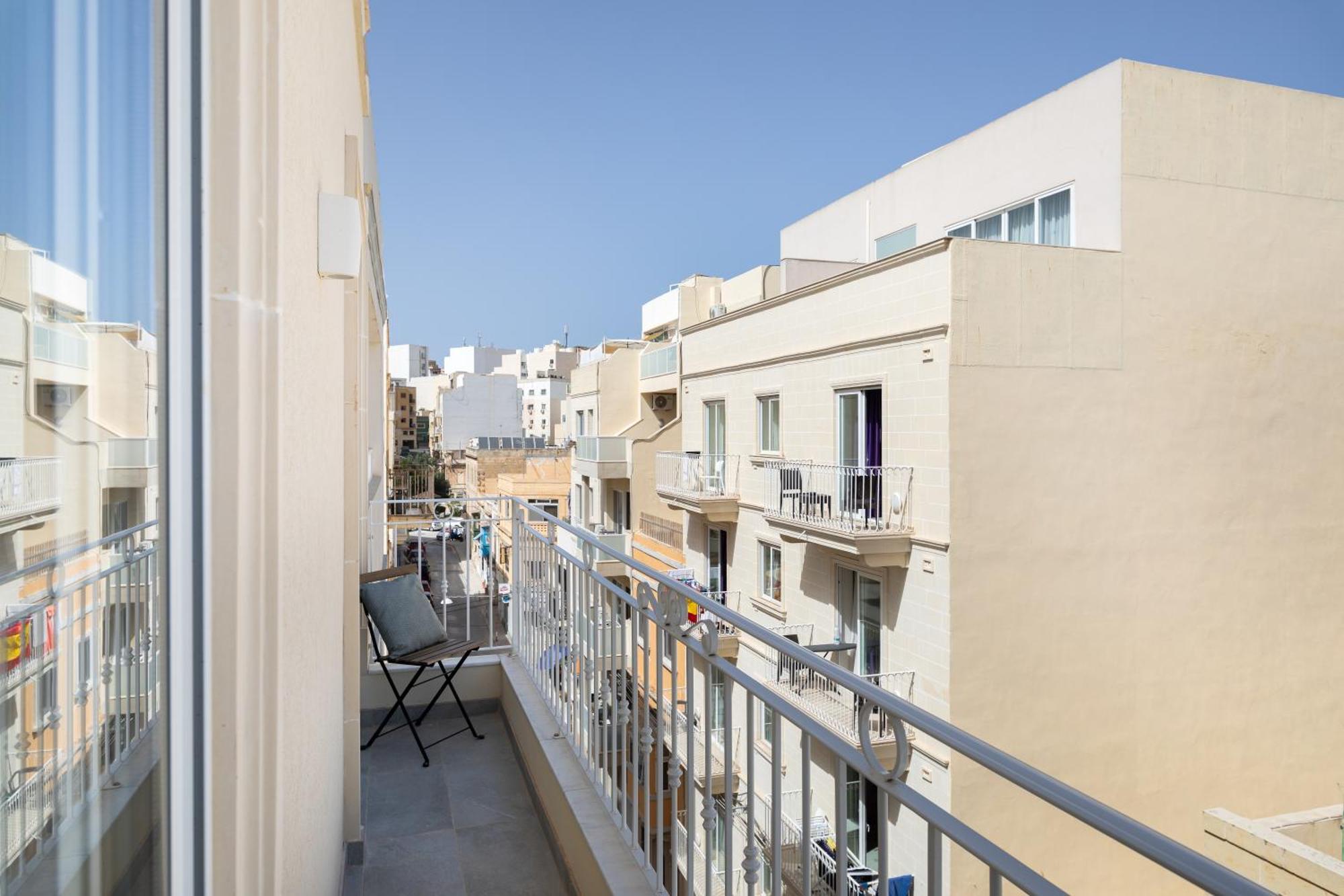 Edka Suites - Modern Sunlit 2Bd Apartments With Balconies - Close To Sliema Promenade, St Julian'S & St Georges Bay Gzira Экстерьер фото