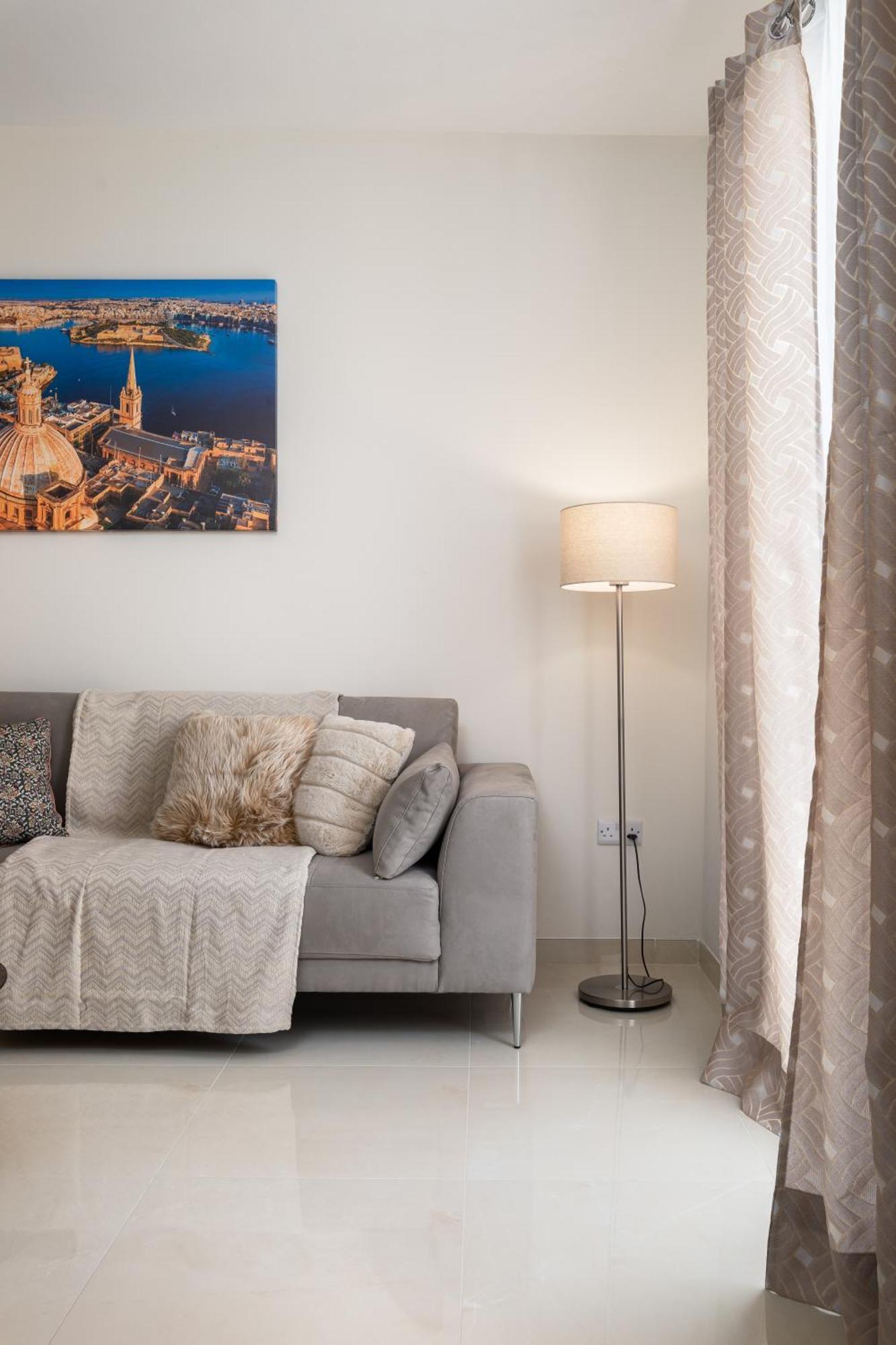 Edka Suites - Modern Sunlit 2Bd Apartments With Balconies - Close To Sliema Promenade, St Julian'S & St Georges Bay Gzira Экстерьер фото